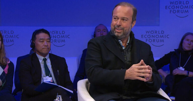 Em Davos, Silveira cobra investimentos de países ricos na transição energética