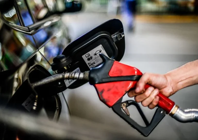 Inundação de diesel russo ao Brasil não veio ? bom para distribuidoras na Bolsa