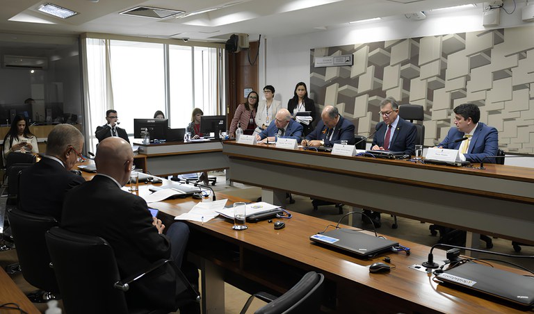 Combustível do futuro: audiência no Senado discute avanços no projeto