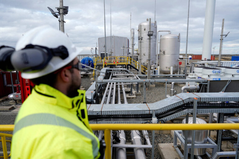 Ações de empresas de hidrogênio verde nos EUA e na Europa desabam com demanda baixa