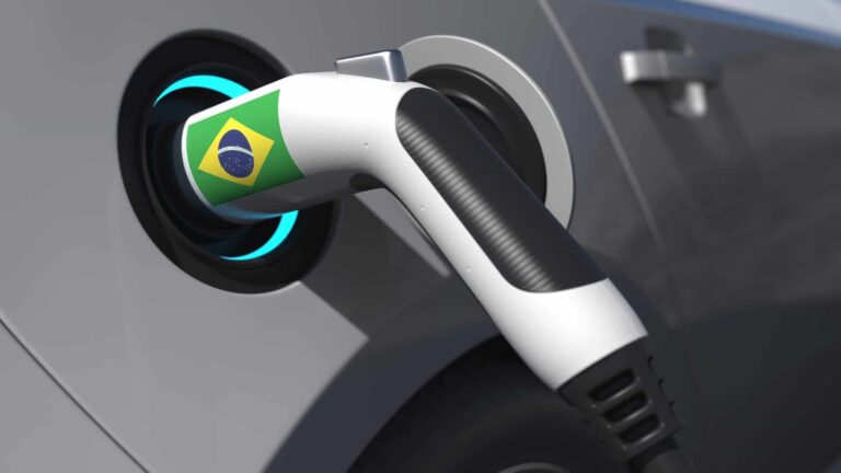 Para analistas, futuro será dos carros híbridos nacionais com motores flex