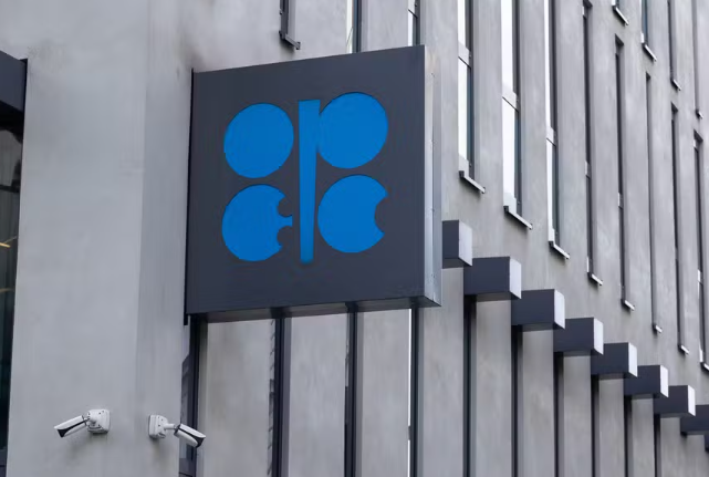 Opep+ antecipa novo salto na oferta de petróleo em agosto, quarto aumento consecutivo