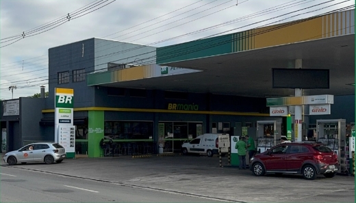 Auto Posto Maxi e Conveniência Maximania lançam campanha ‘Mania de Tampinhas’