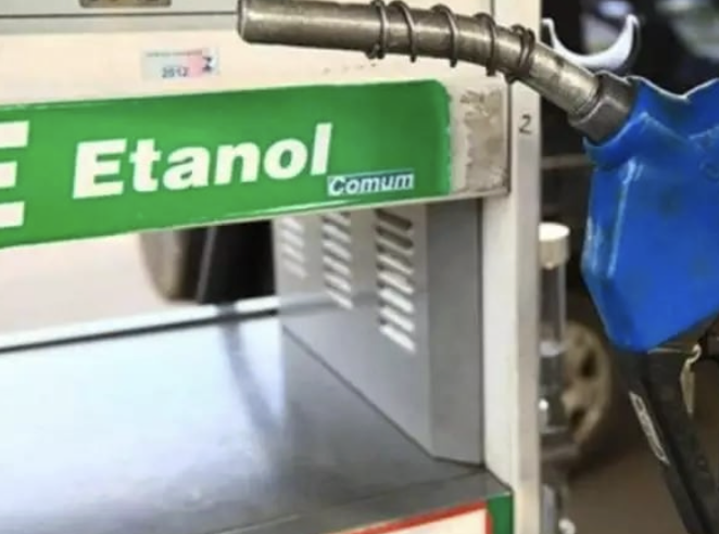 Etanol sobe em 13 estados e é competitivo em seis