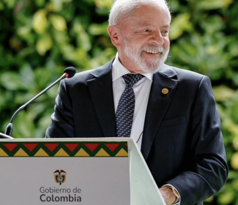 Lula pede a Trump recuo do tarifaço