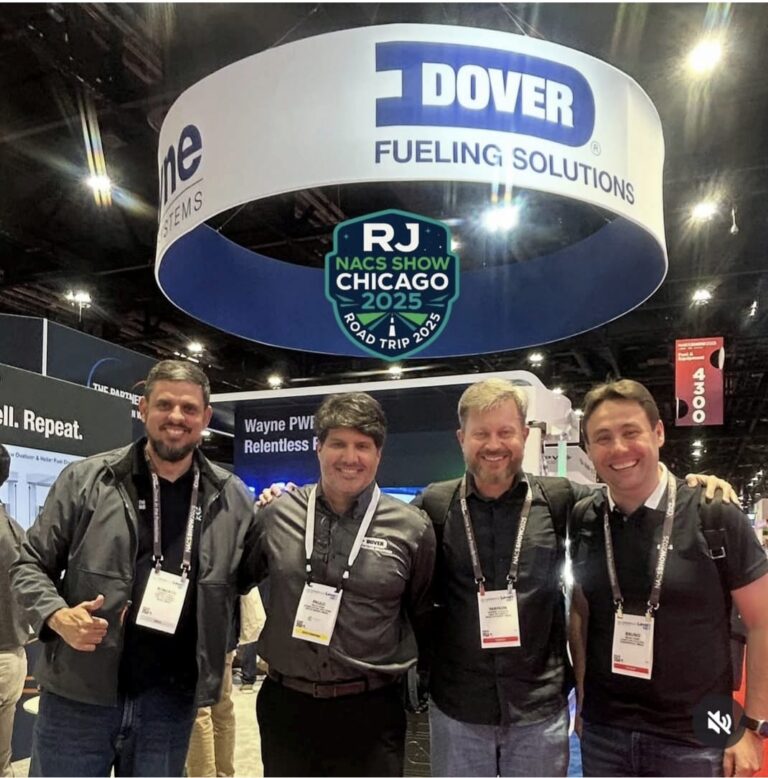 O Olhar que Transforma: Como as visitas técnicas do Grupo RJ ampliaram a experiência na NACS Show Chicago 2025