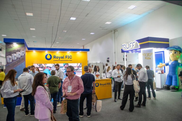 Conexão Revenda promove aproximação entre fornecedores e revenda do interior