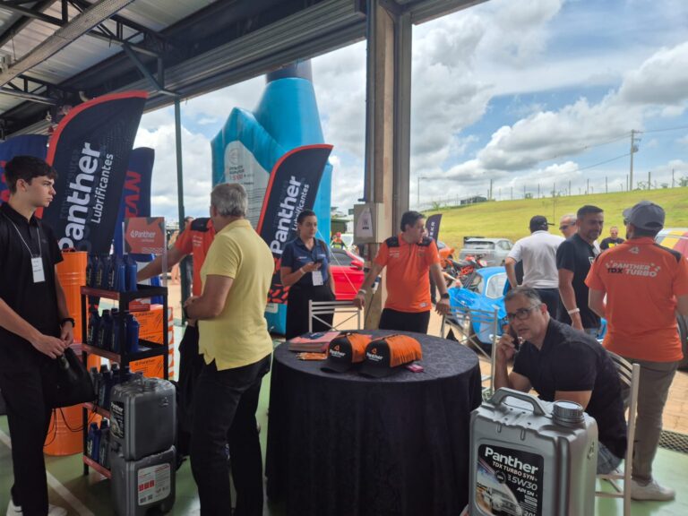 Revendedor Experience 2025 inaugura novo formato de eventos e fortalece conexões no setor de lubrificantes