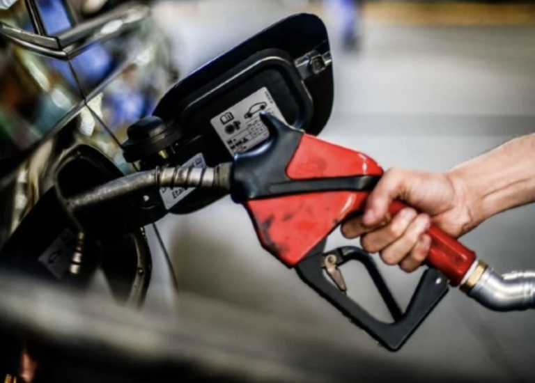 Setor de combustíveis e lubrificantes registra queda de 2,7% em novembro