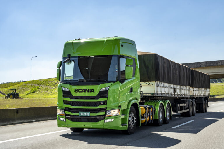 Scania ganha Prêmio NTC&Logística