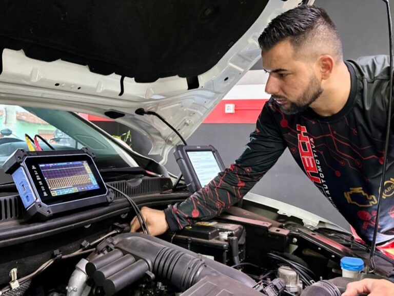 Profissão automotiva enfrenta pressão entre frota envelhecida e veículos mais tecnológicos