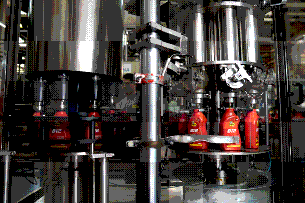 Indústria de lubrificantes avança com eficiência e rastreabilidade