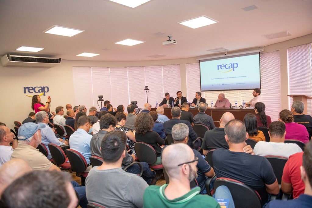 Fórum técnico debate nova regulamentação no mercado de combustíveis