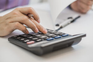 Mudança no ICMS dos combustíveis altera equilíbrio fiscal, aponta estudo