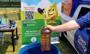 Programa da JBS transforma 50 milhões de litros de óleo usado em biodiesel