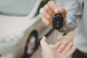 Tirou a habilitação? Veja como proteger seu carro desde o primeiro dia