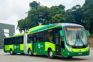 Goiás terá os primeiros ônibus articulados movidos a biometano do Brasil
