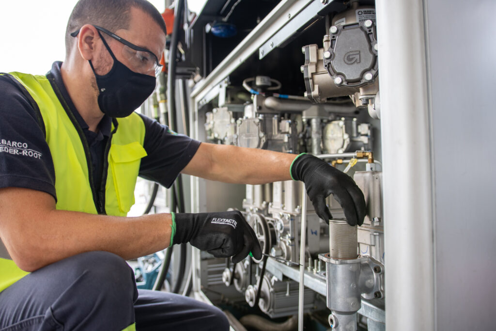 Tecnologia integrada amplia controle e segurança nos postos