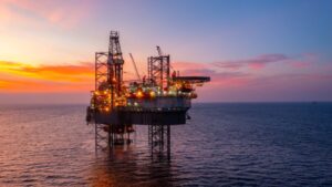 Óleo e gás combinam risco elevado e boas práticas de SST