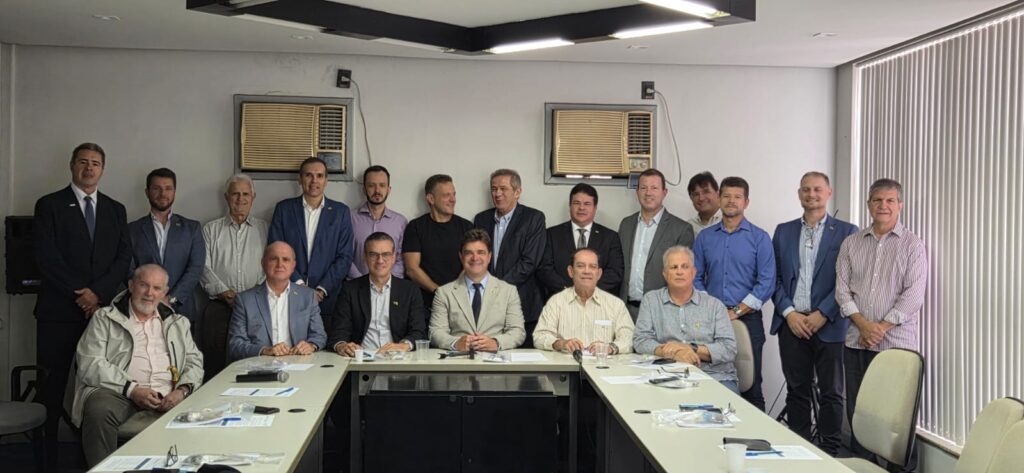 James Thorp Neto é reeleito presidente da Fecombustíveis