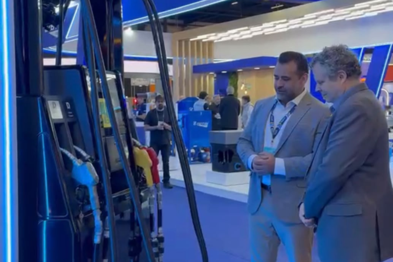 Wayne entrega bomba do novo RTM ao IPEM-SP